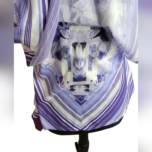 World Unity woman blouse - Picture 4 of 4